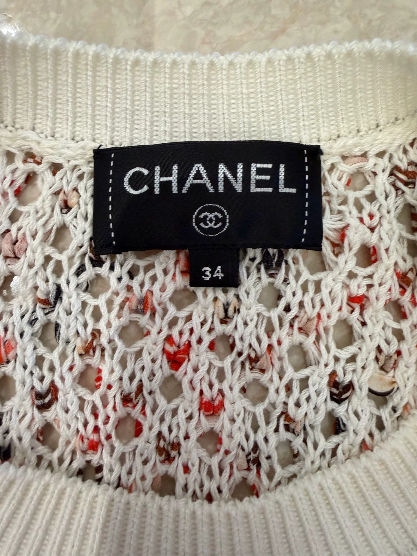 Chanel Chanel White Colorblock Cutout Knit Top Size US XS / EU 42 / 0 - 3 Thumbnail