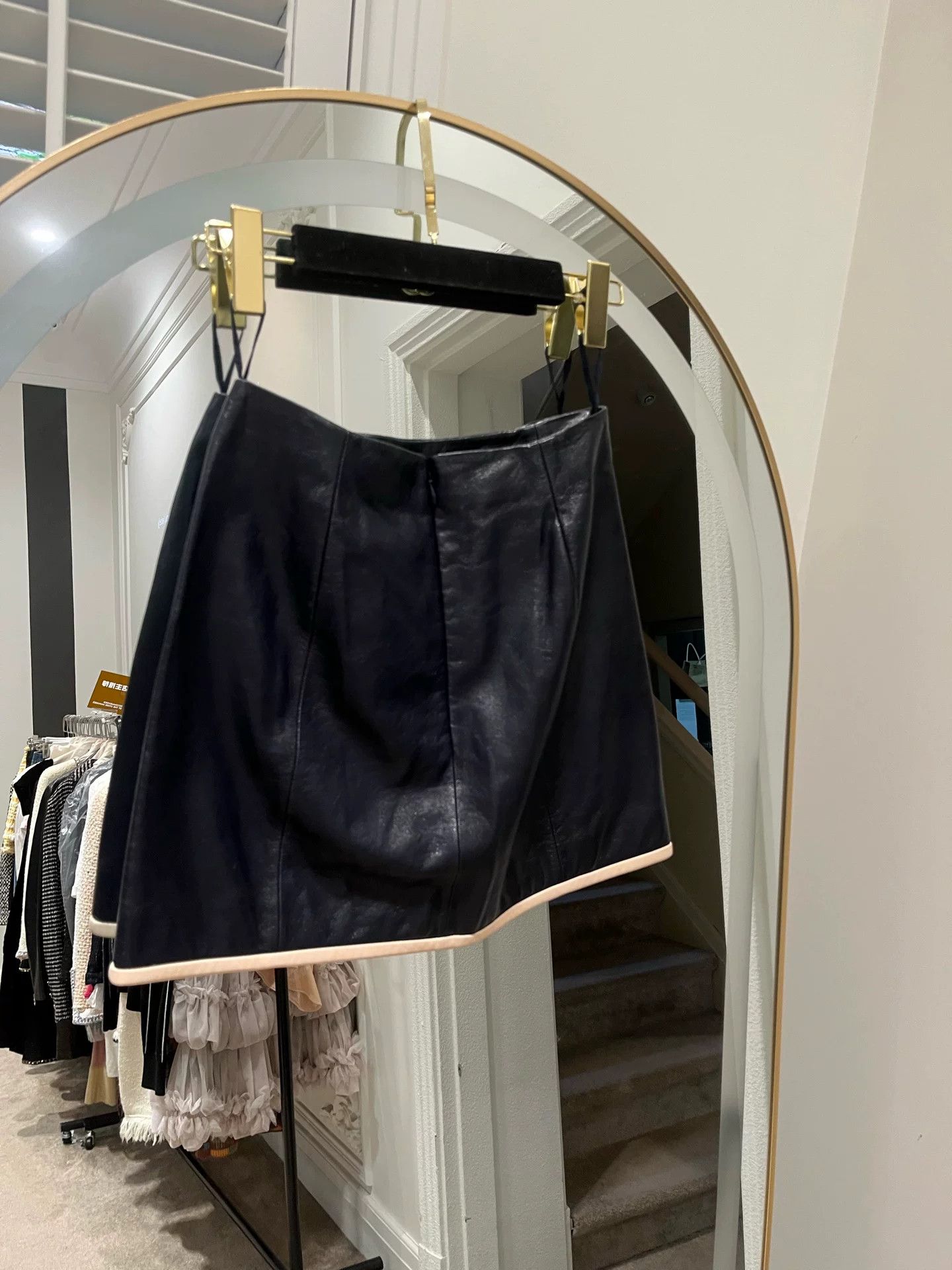 Chanel Chanel Leather Skirt FR34 Size US 34 / EU 50 - 2 Thumbnail
