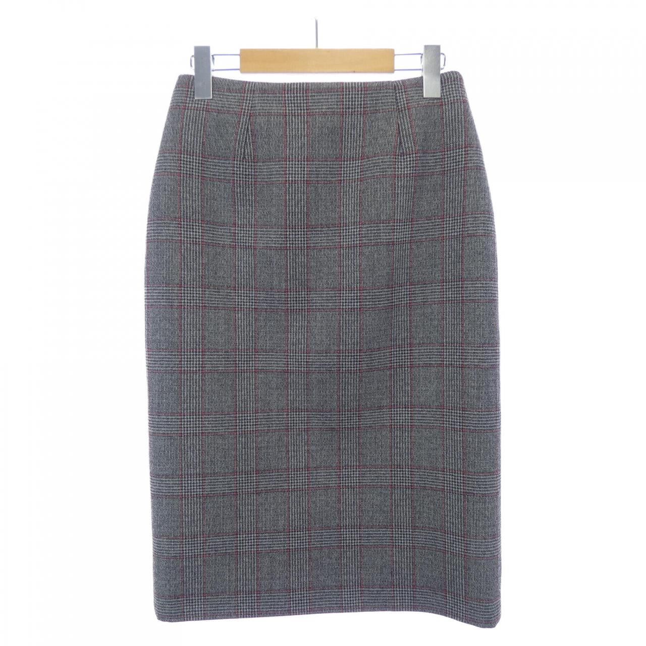 Prada Prada Prada Triangle Logo Skirt Others Skirts P189VE S231 LJH DUTY FREE for USA Size ONE SIZE - 2 Thumbnail