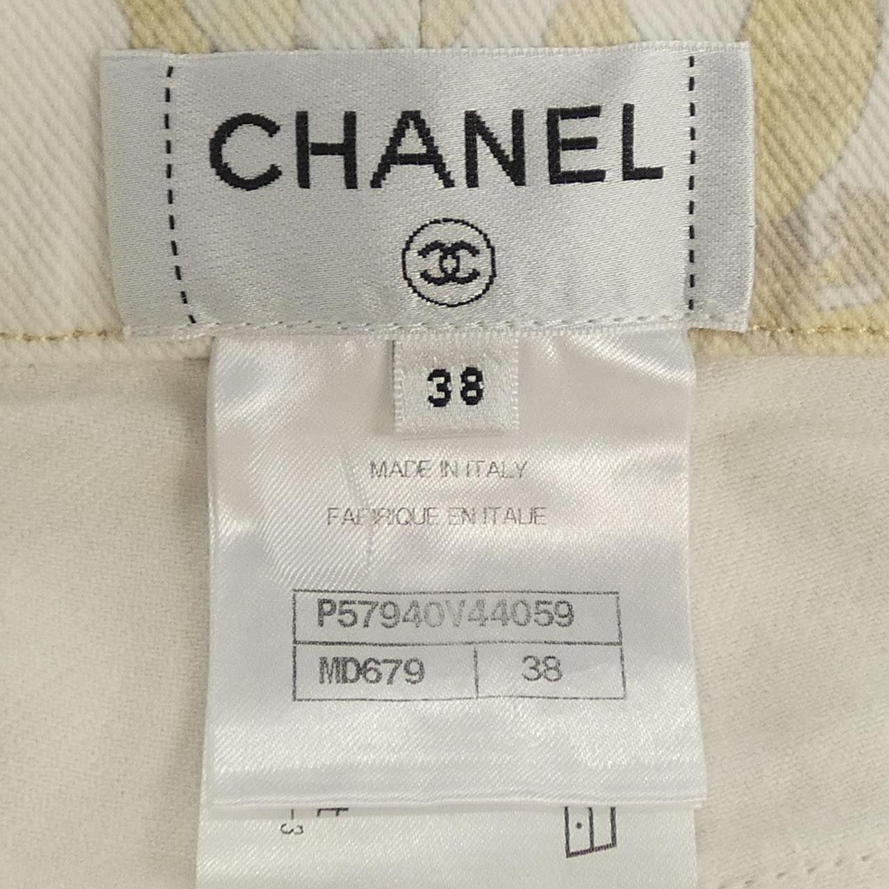 Chanel Chanel Chanel Jeans Denim Jeans P57940V44059 DUTY FREE for USA Size ONE SIZE - 4 Thumbnail