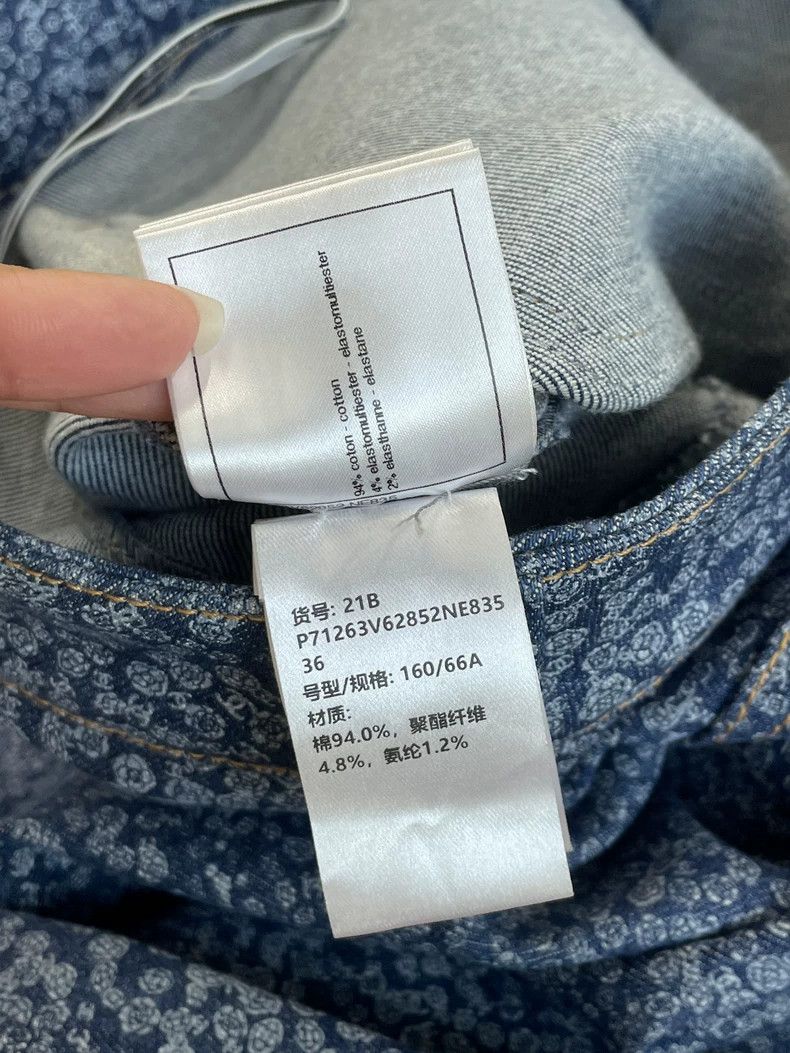Chanel Chanel 21B Blue Camellia Print Jeans Size US 36 / EU 52 - 6 Thumbnail