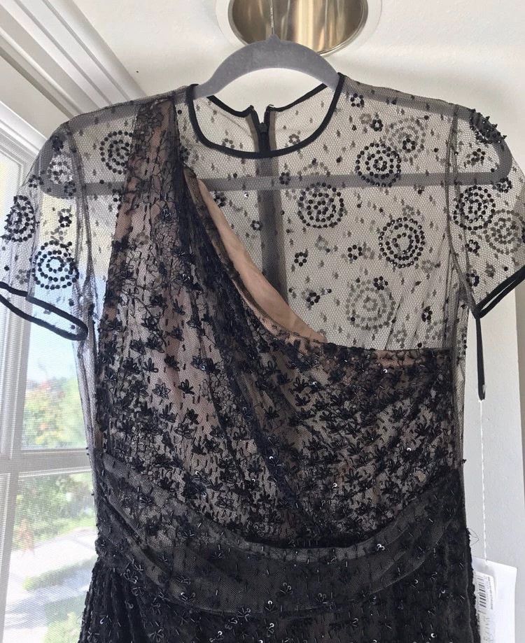 Valentino Valentino Runway Beaded Lace Dress Size US 38 / EU 54 - 2 Thumbnail
