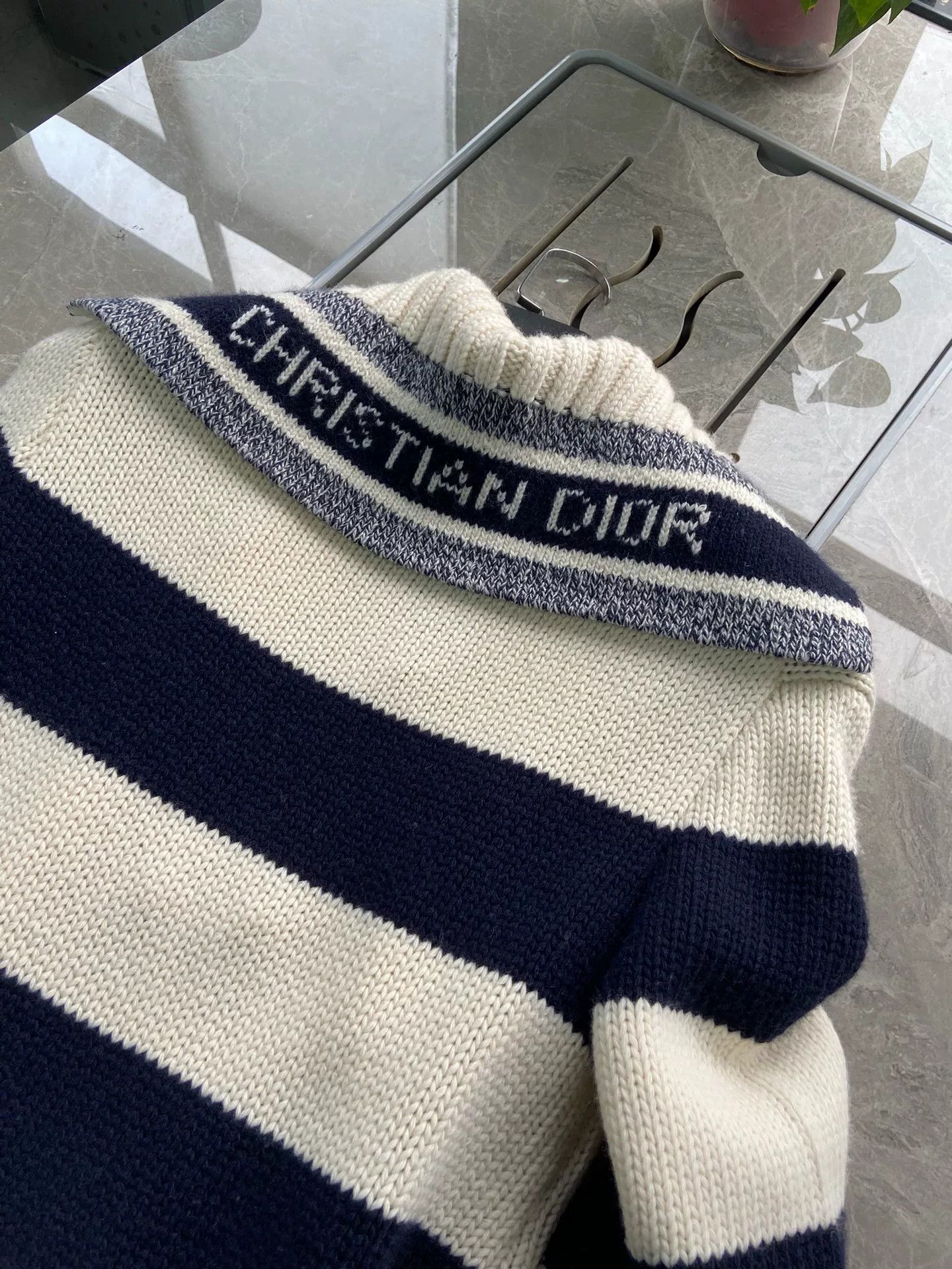 Dior dior striped knitted coat with hood Size US M / EU 48-50 / 2 - 2 Thumbnail