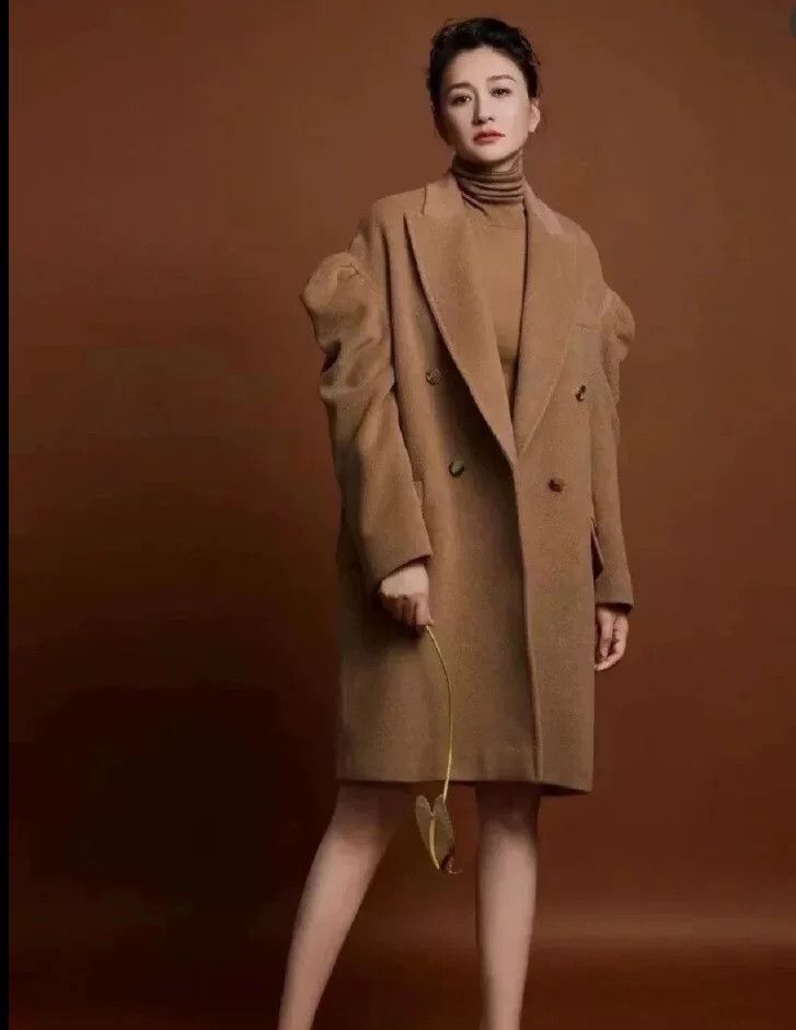 Max Mara brown double-breasted puff sleeve coat Size US S / EU 44-46 / 1 - 9 Thumbnail