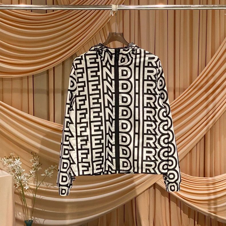 Fendi Fendi Nylon Logo Print Jacket Size US XL / EU 56 / 4 - 2 Thumbnail