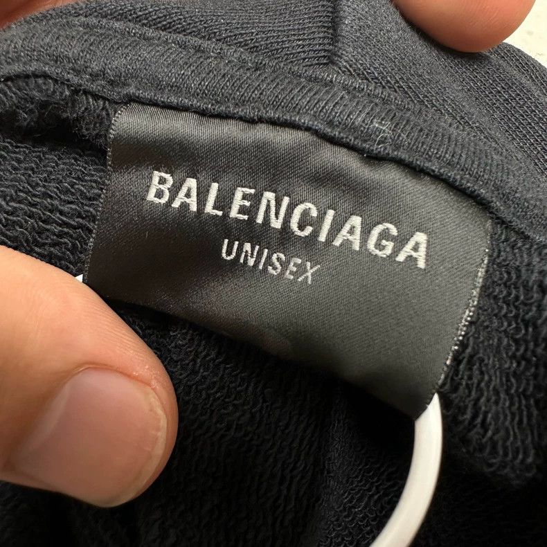 Balenciaga Balenciaga Distressed Logo Zip Jacket Size US S / EU 44-46 / 1 - 3 Thumbnail
