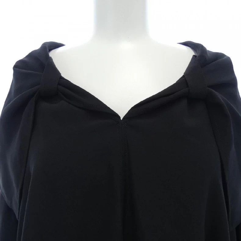 Hermes Hermes Silk Greek Style Cape Size US M / EU 48-50 / 2 - 3 Thumbnail