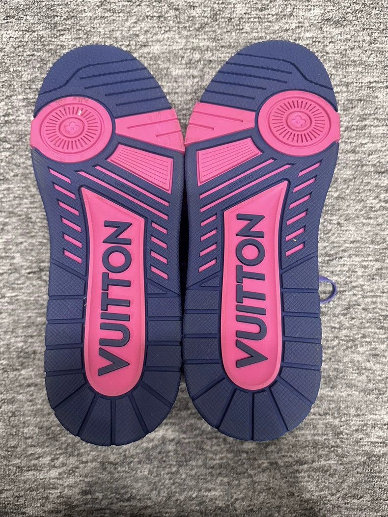 Louis Vuitton LV Blue Pink Gradient Sneakers US8 Size US 8 / EU 41 - 5 Thumbnail