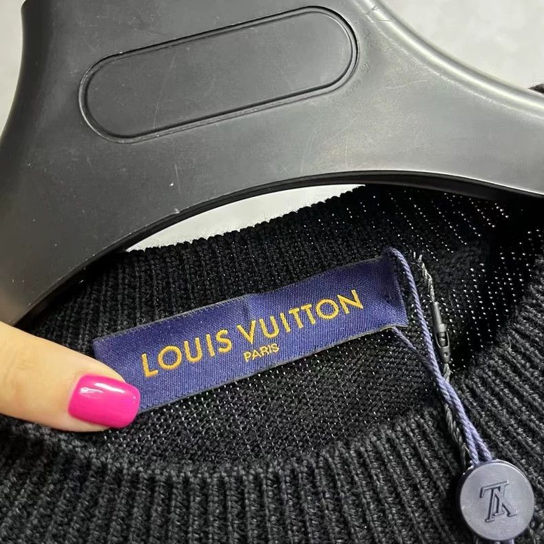 Louis Vuitton Louis Vuitton Black Clock Intarsia Sweater Size US L / EU 52-54 / 3 - 5 Thumbnail
