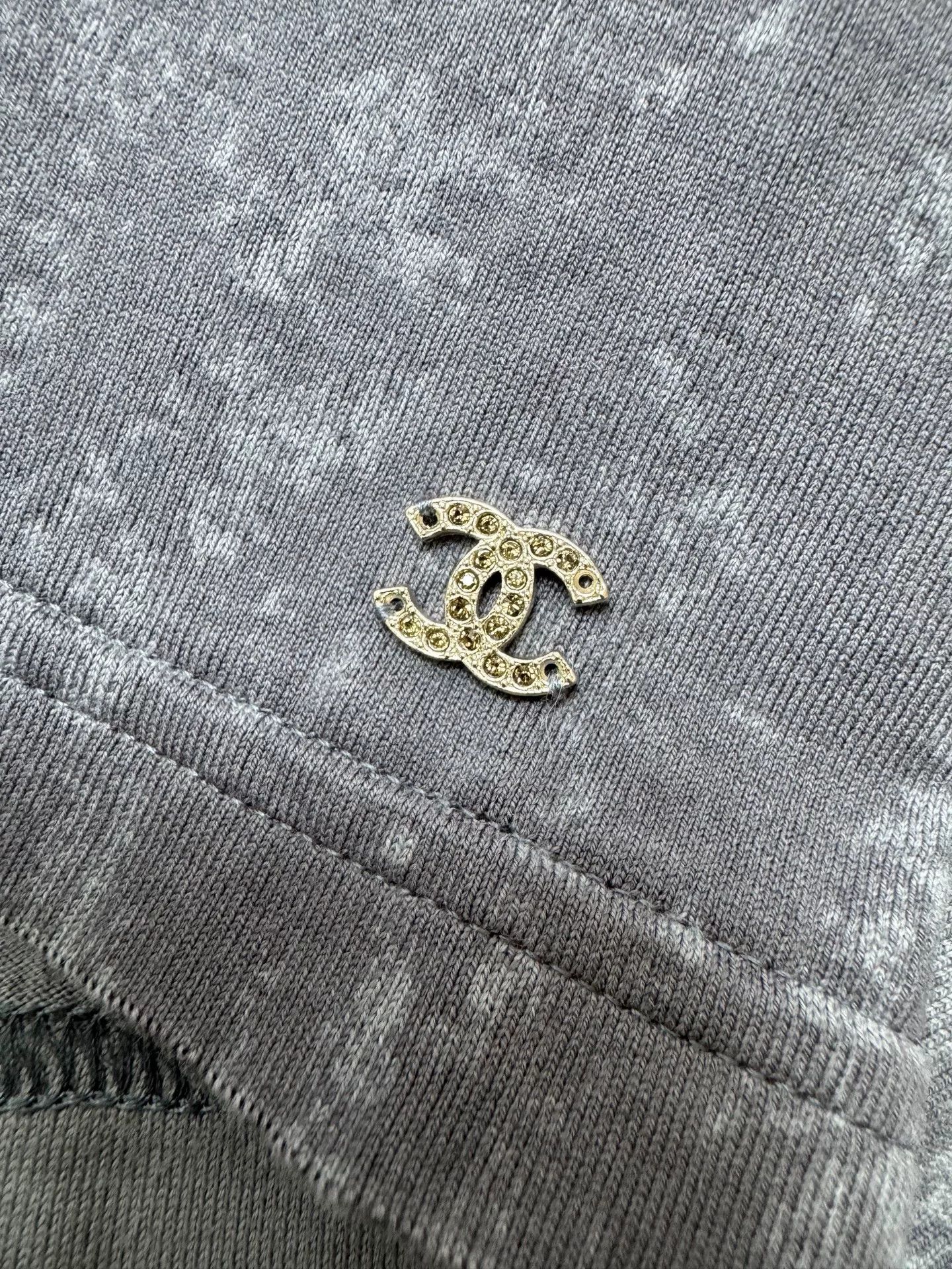 Chanel Chanel 20s Embroidered Short Sleeve T-shirt Size US L / EU 52-54 / 3 - 3 Thumbnail