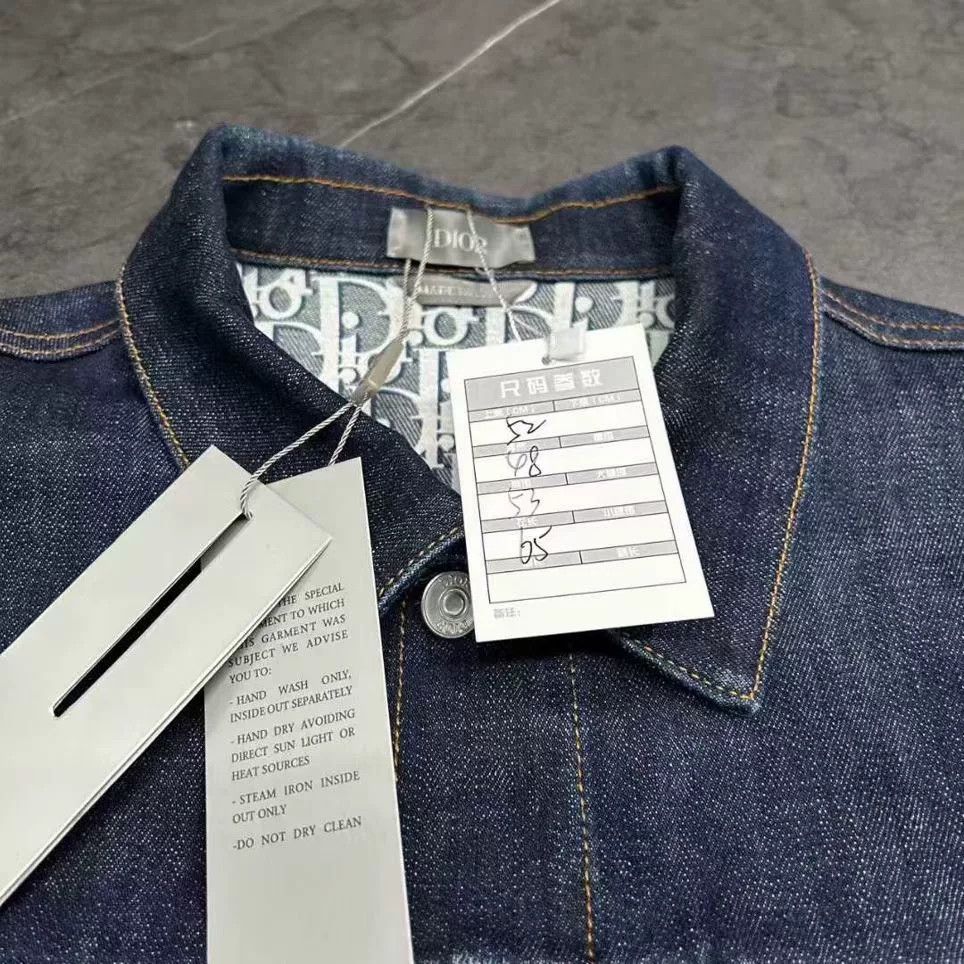 Dior Dior Denim Jacket with Full Logo Lining Size US L / EU 52-54 / 3 - 5 Thumbnail
