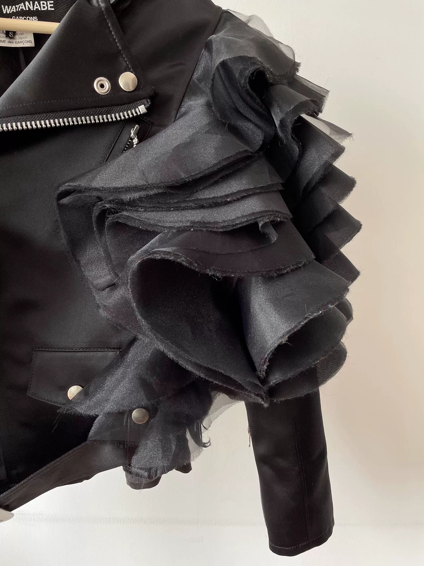 Junya Watanabe black ruffled leather jacket by junya watanabe Size US S / EU 44-46 / 1 - 5 Thumbnail