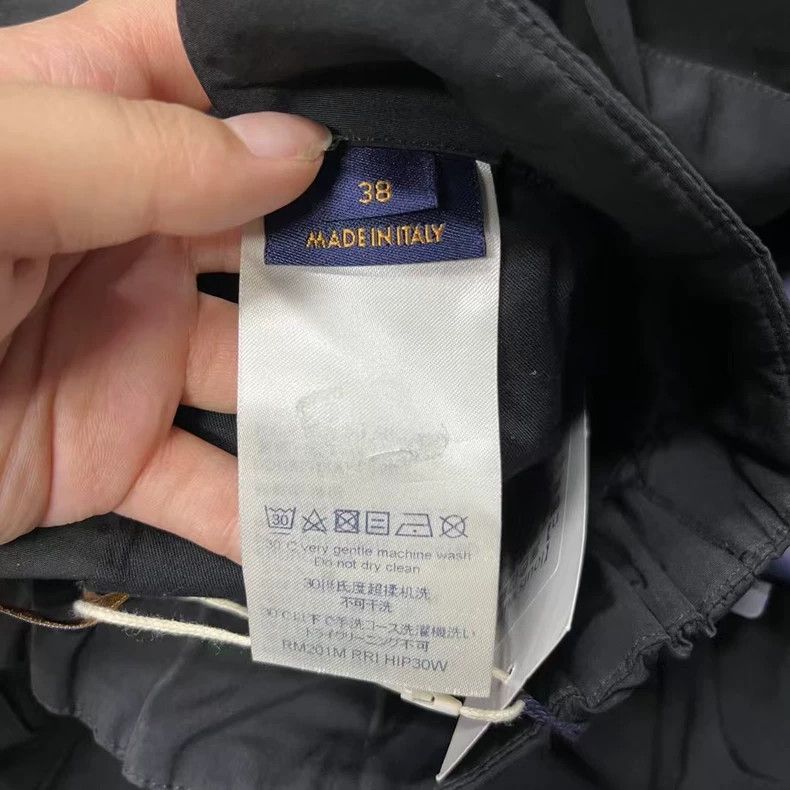 Louis Vuitton Louis Vuitron Black Multi-pocket Sweatpants Size US 38 / EU 54 - 3 Thumbnail