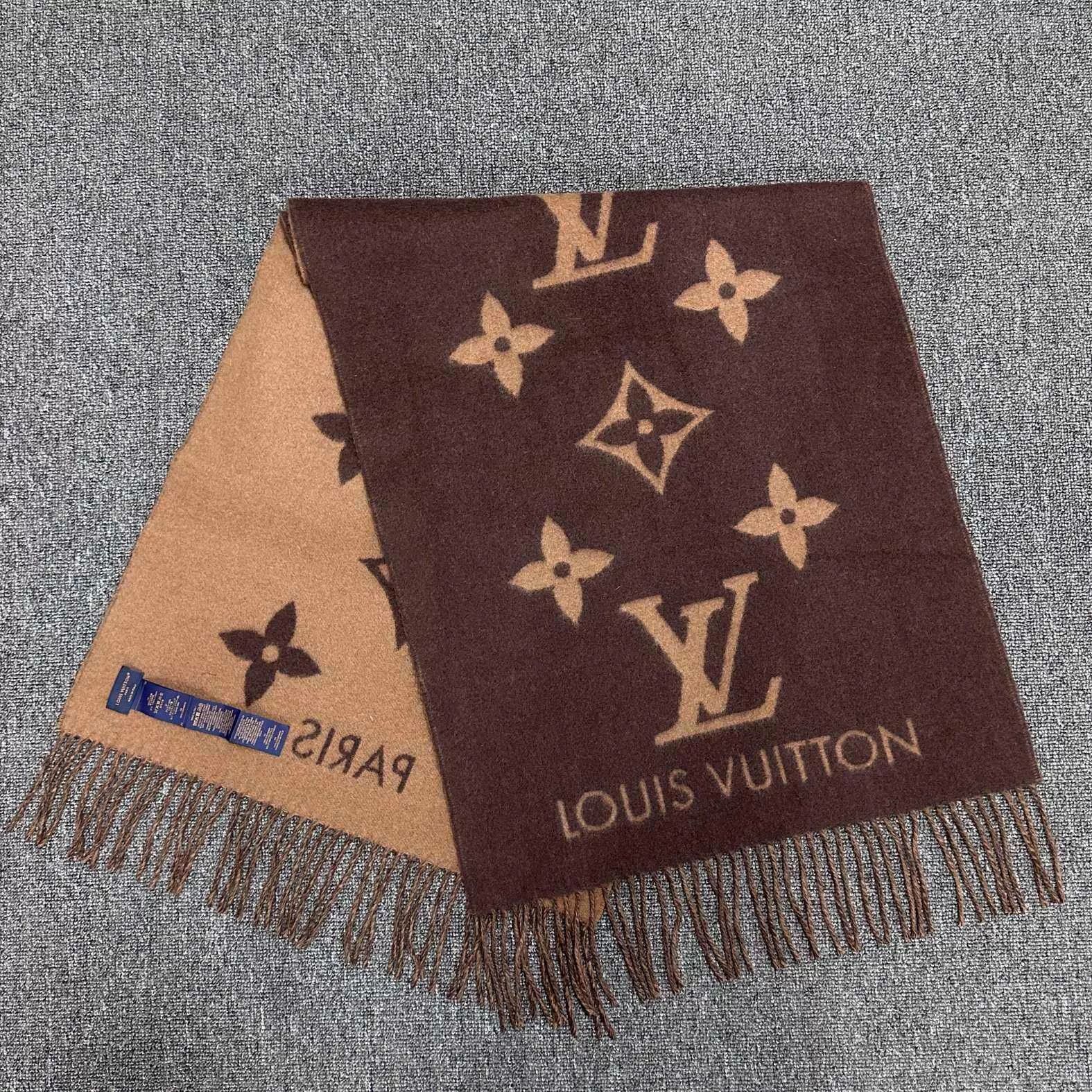 Louis Vuitton Louis Vuitton Brown Cashmere Scarf Size ONE SIZE - 3 Thumbnail
