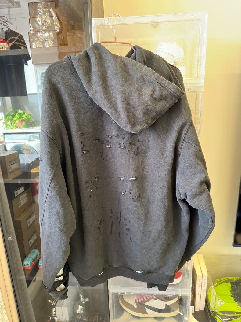 Balenciaga Balenciaga Distressed Lettering Hoodie Size US XS / EU 42 / 0 - 2 Thumbnail