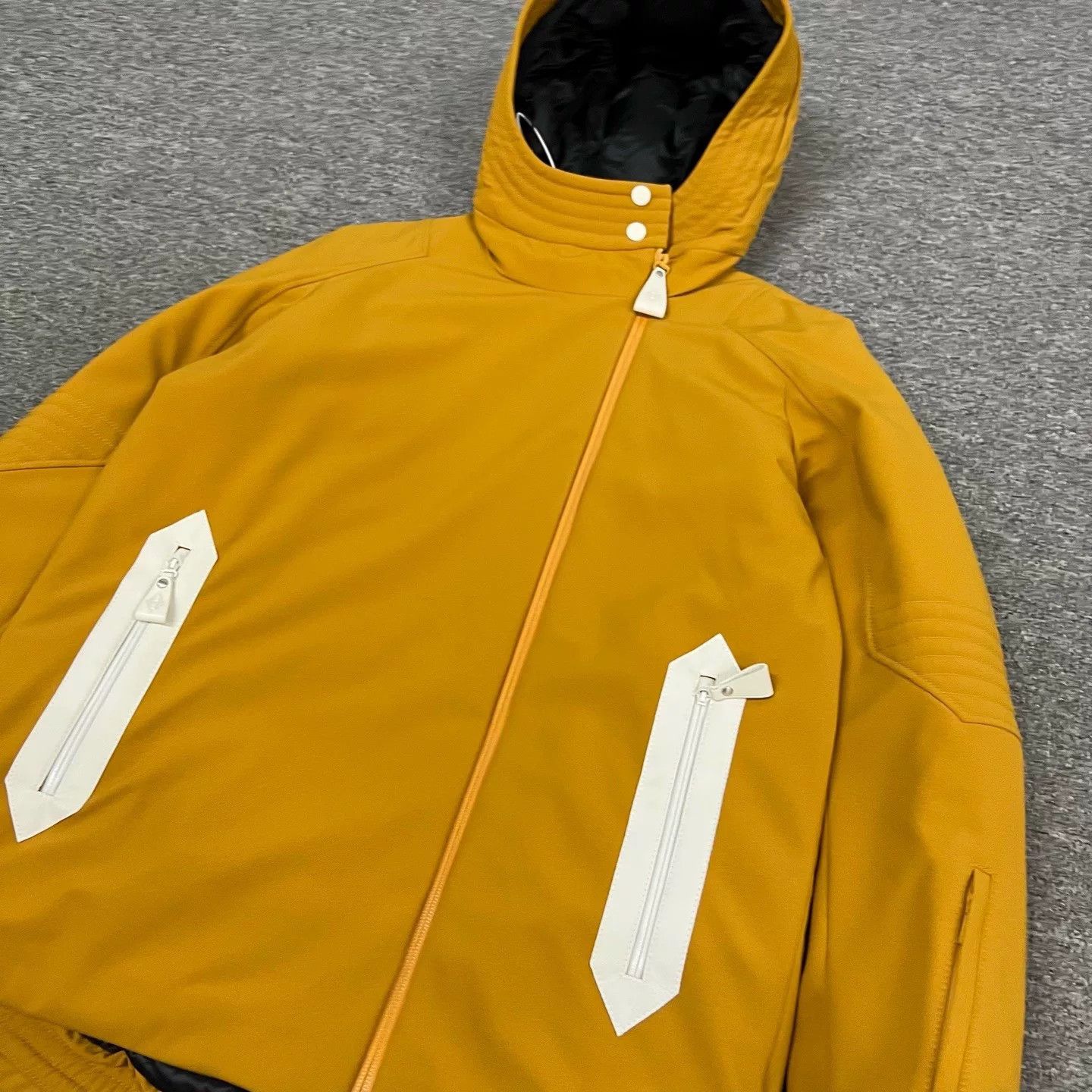 Hermes Hermes Yellow Jacket Puffer Coat Size 36 Size US S / EU 44-46 / 1 - 3 Thumbnail