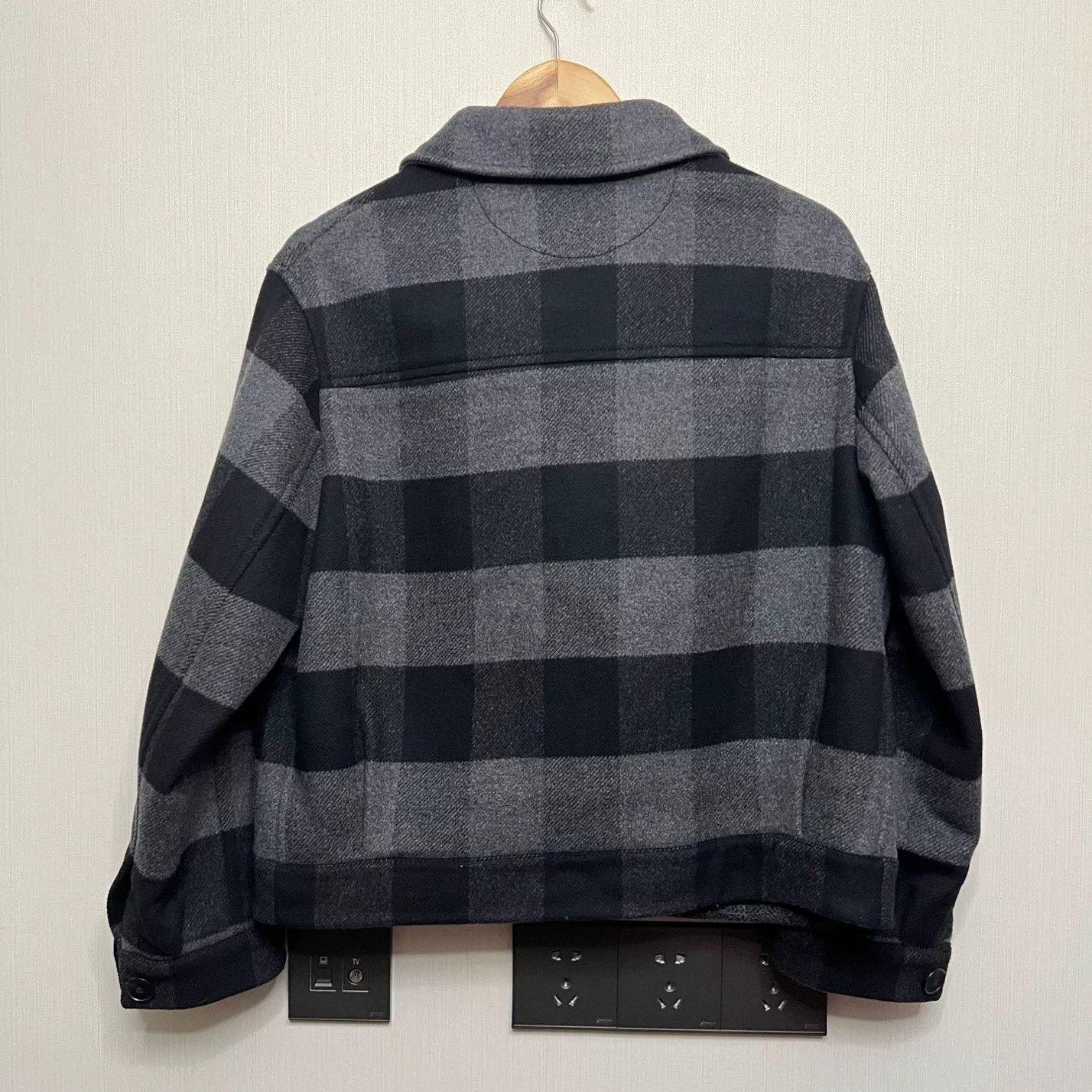 Dior Dior Wool Black Gray Plaid Coat Size US M / EU 48-50 / 2 - 2 Thumbnail