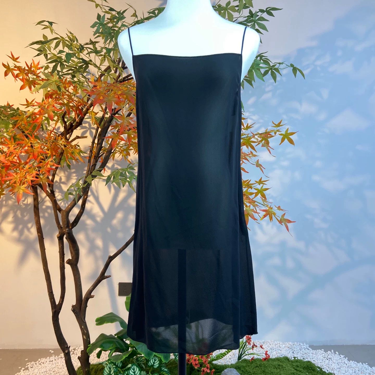 Dior black lace skirt by dior size 36 Size US 36 / EU 52 - 2 Thumbnail