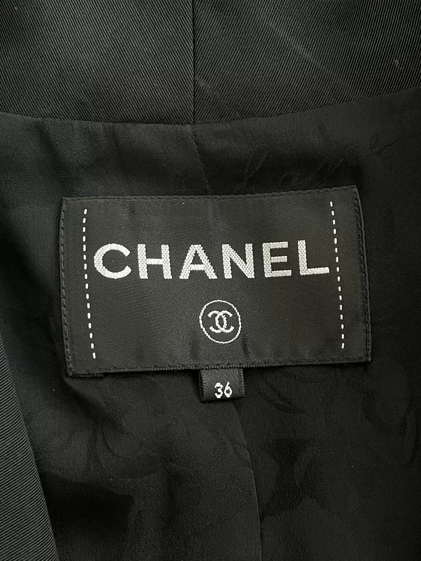 Chanel Chanel 17C Black Silver Button Jacket Size US S / EU 44-46 / 1 - 4 Thumbnail