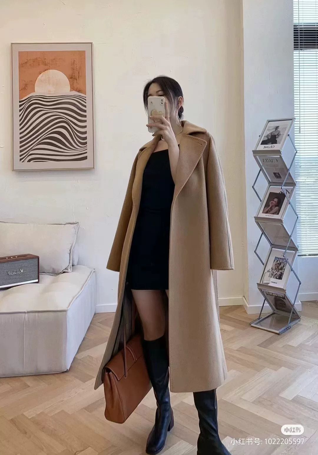 Max Mara MaxMara Manuela Classic Waterwave Camel Coat Size US L / EU 52-54 / 3 - 8 Thumbnail