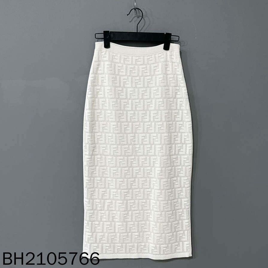 Fendi FENDI Monogram Cardigan Skirt Vest Set Size US S / EU 44-46 / 1 - 5 Thumbnail