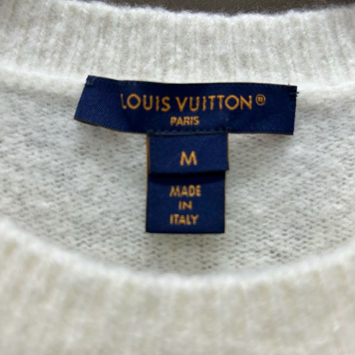 Louis Vuitton Louis Vuitton White Logo Cashmere Sweater Size US M / EU 48-50 / 2 - 3 Thumbnail