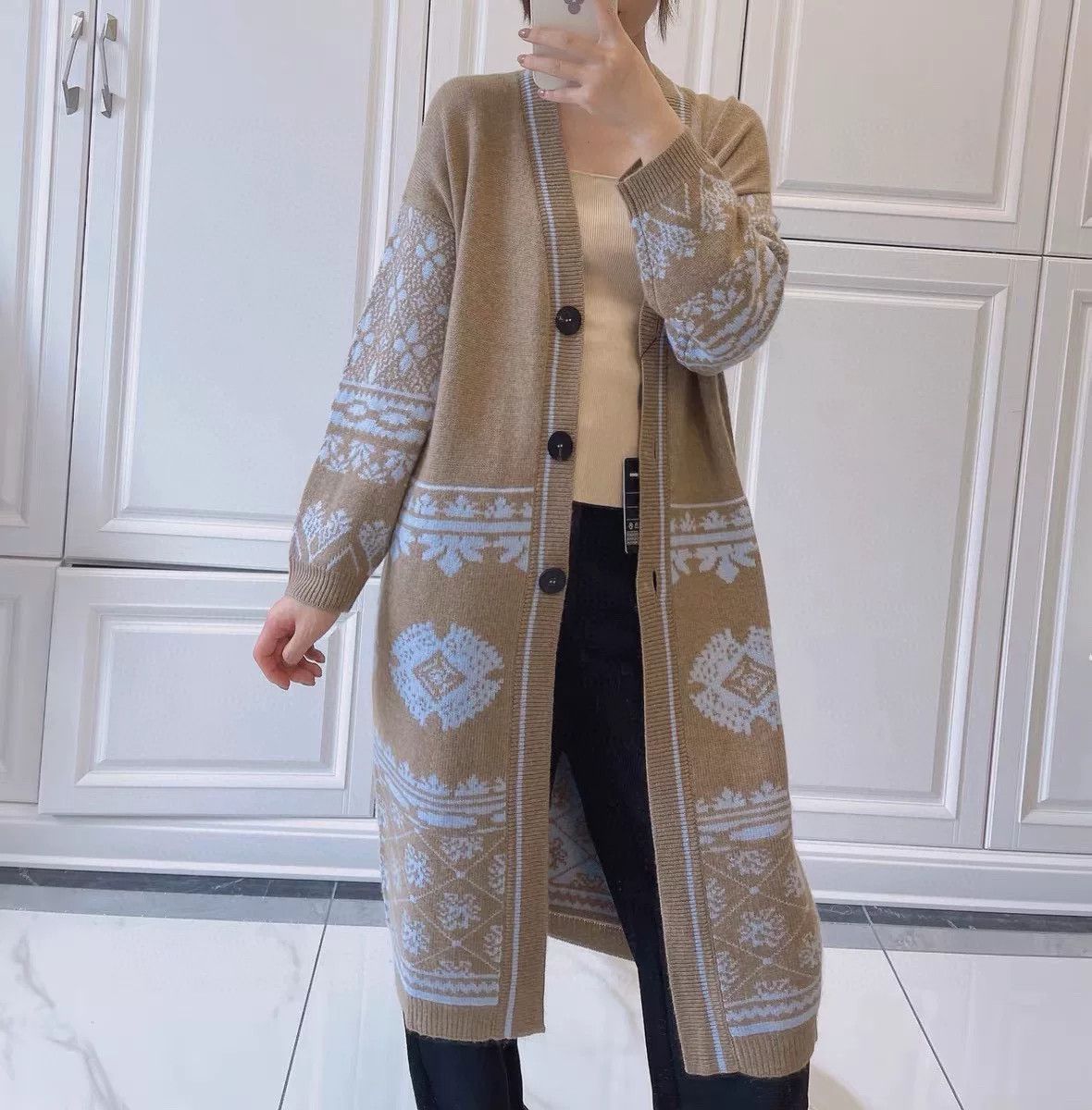 Hermes Hermes Beige Long Cashmere Cardigan Size US XXS / EU 40 - 6 Thumbnail