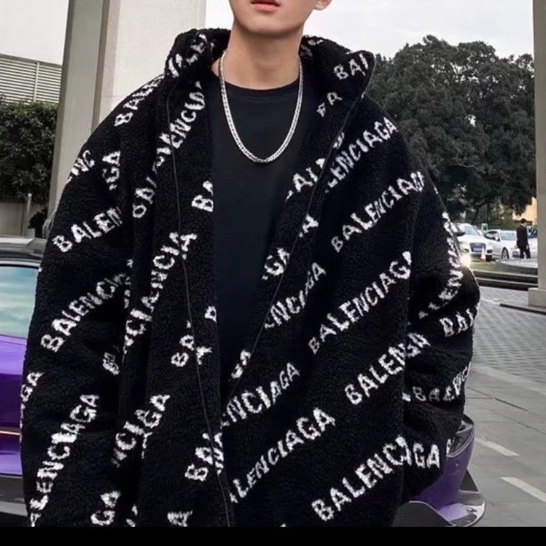 Balenciaga Balenciaga Teddy Fleece Logo Jacket Size US XS / EU 42 / 0 - 3 Thumbnail