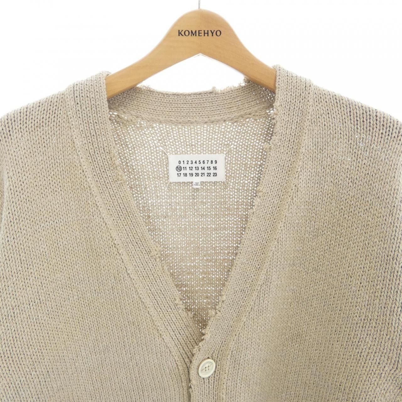 Maison Margiela Maison Martin Margiela Maison Margiela S50GP0276 Wool Cardigan Cotton Tops S50GP0276 DUTY FREE for USA Size ONE SIZE - 5 Thumbnail