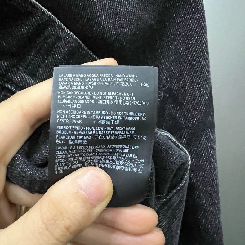 Balenciaga Balenciaga Black Graffiti Denim Jacket Size US L / EU 52-54 / 3 - 5 Thumbnail