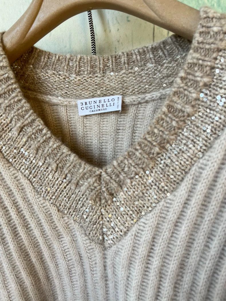 Brunello Cucinelli Brunello Cucinelli V-Neck Sequin Cashmere Sweater Size US S / EU 44-46 / 1 - 2 Thumbnail