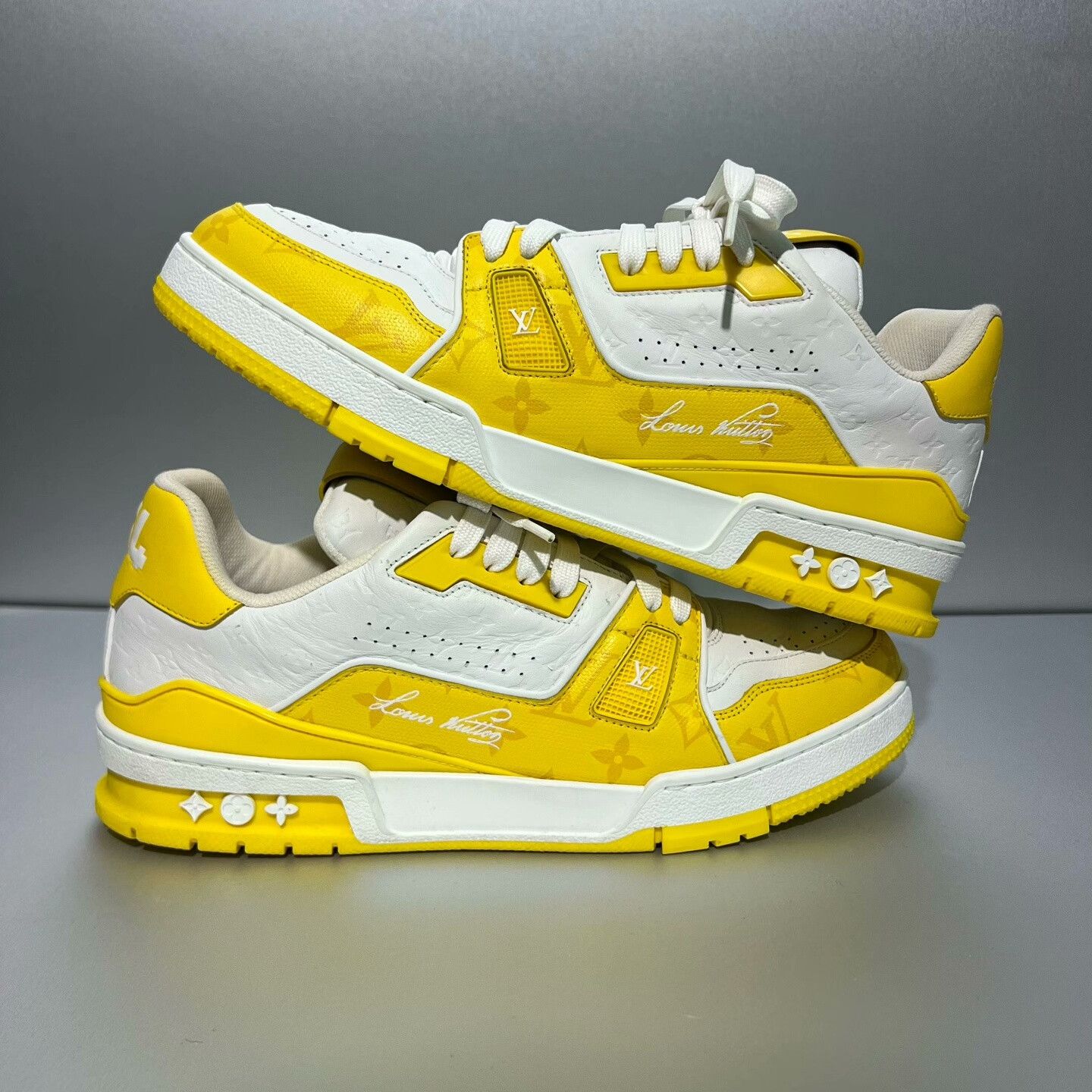 Louis Vuitton Louis Vuitton Trainer White Yellow Sneakers Size US 8.5 / EU 41-42 - 3 Thumbnail