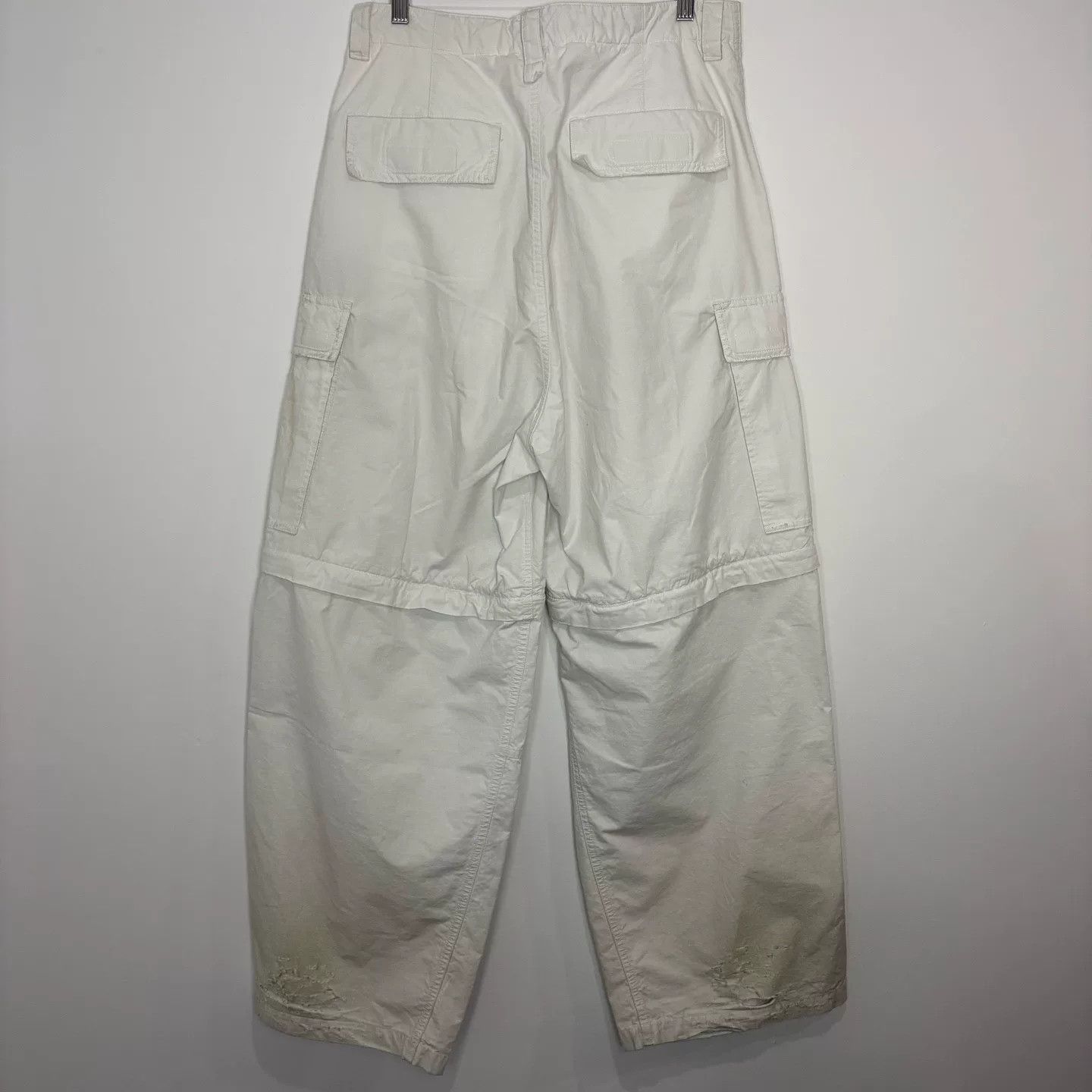 Balenciaga Balenciaga 25SS White Distressed Cargo Pants Size US 26 / EU 42 - 2 Thumbnail