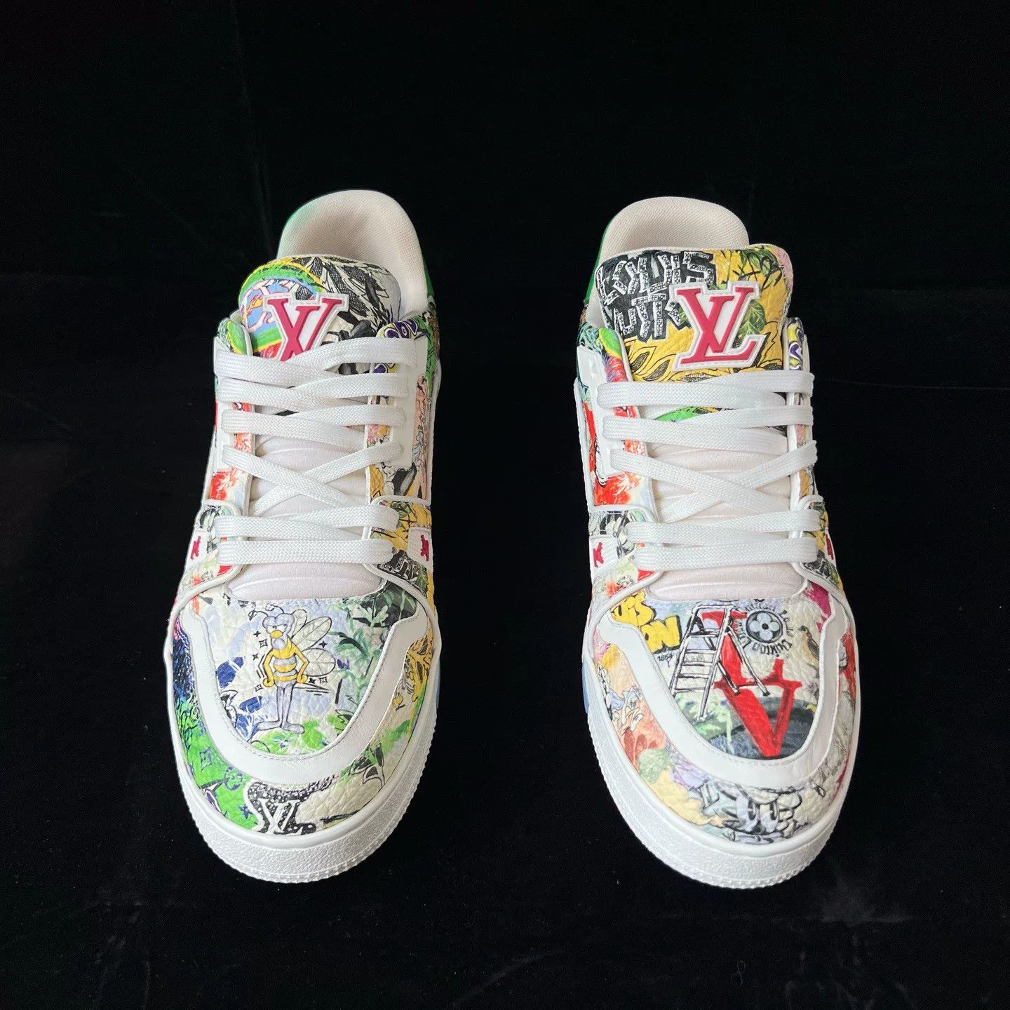 Louis Vuitton Louis Vuitton Trainer Graffiti Sneakers Size US 8.5 / EU 41-42 - 2 Thumbnail