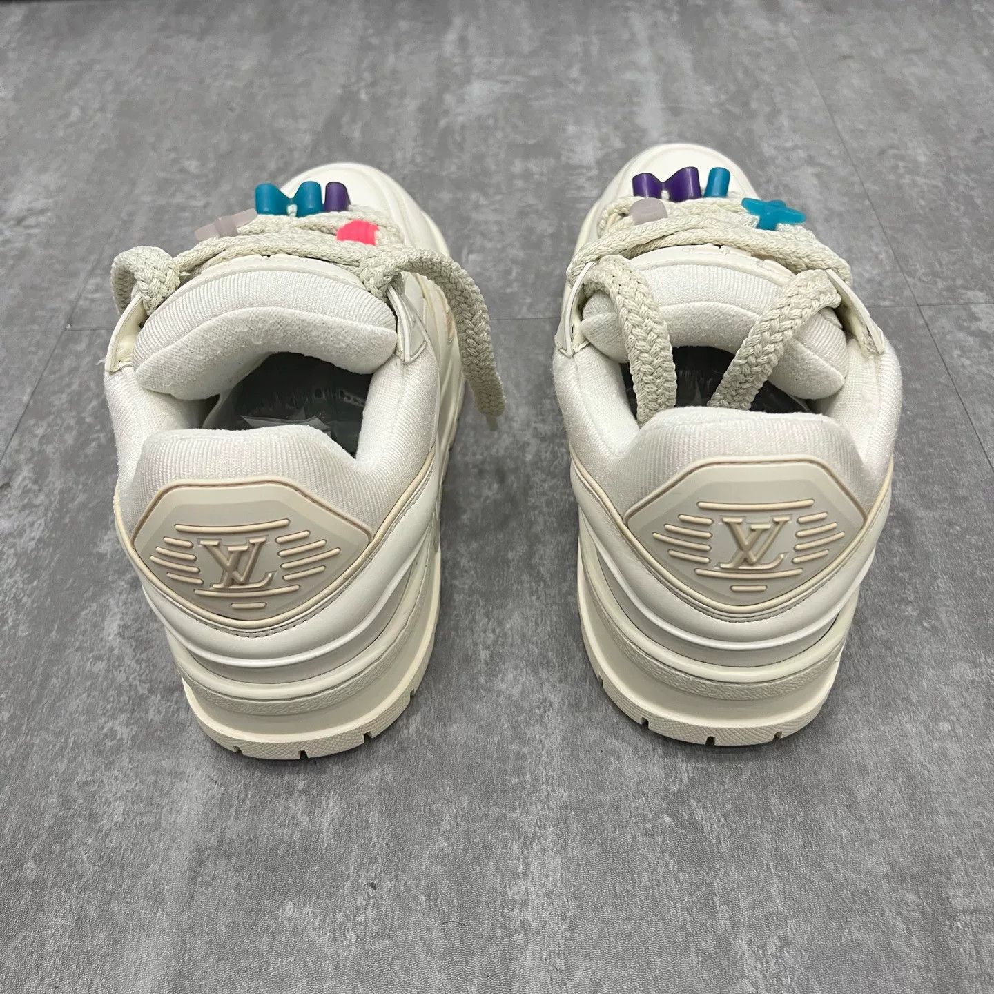Louis Vuitton Louis Vuitton LV Trainer Maxi Sneakers Size US 9.5 / EU 42-43 - 3 Thumbnail