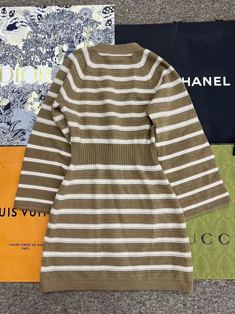 Chanel Chanel Striped Cashmere Dress Coat Size US M / EU 48-50 / 2 - 2 Thumbnail