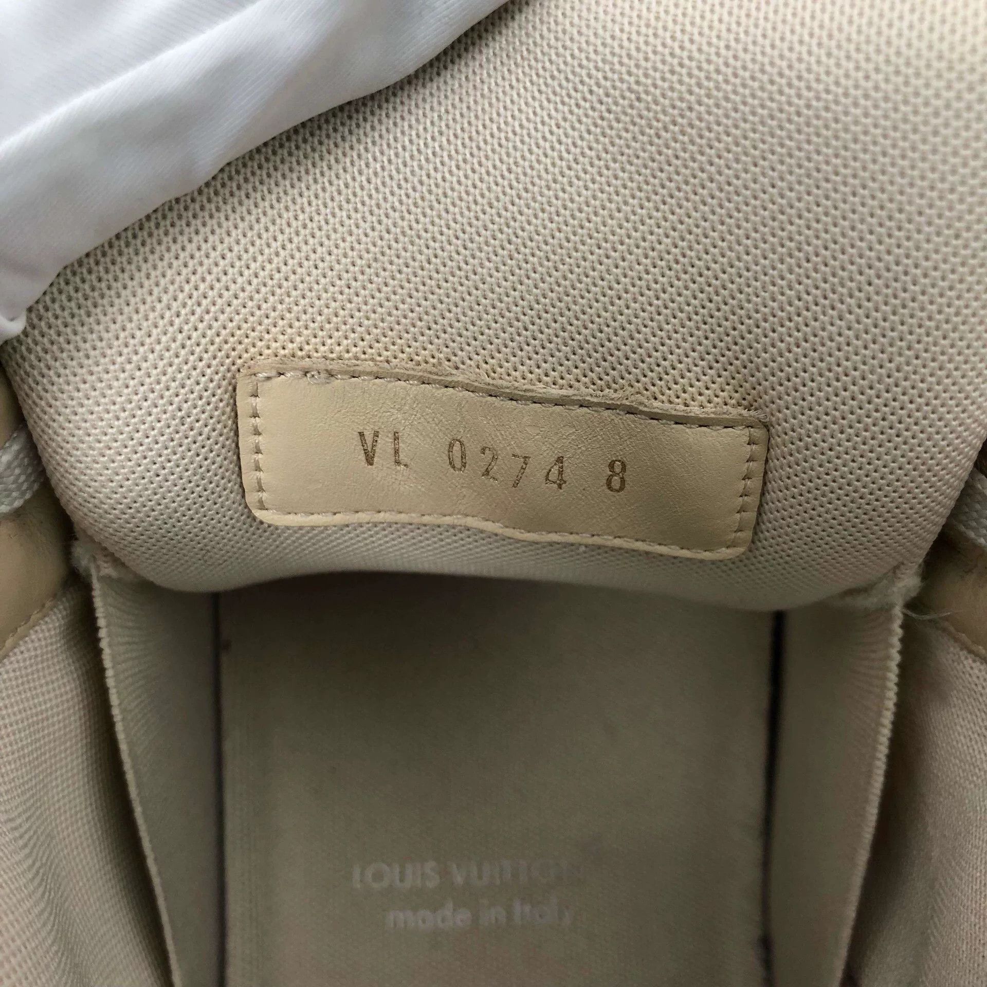 Louis Vuitton LV Ivory Low-Top Sneakers Size 8 Size US 8 / EU 41 - 7 Thumbnail