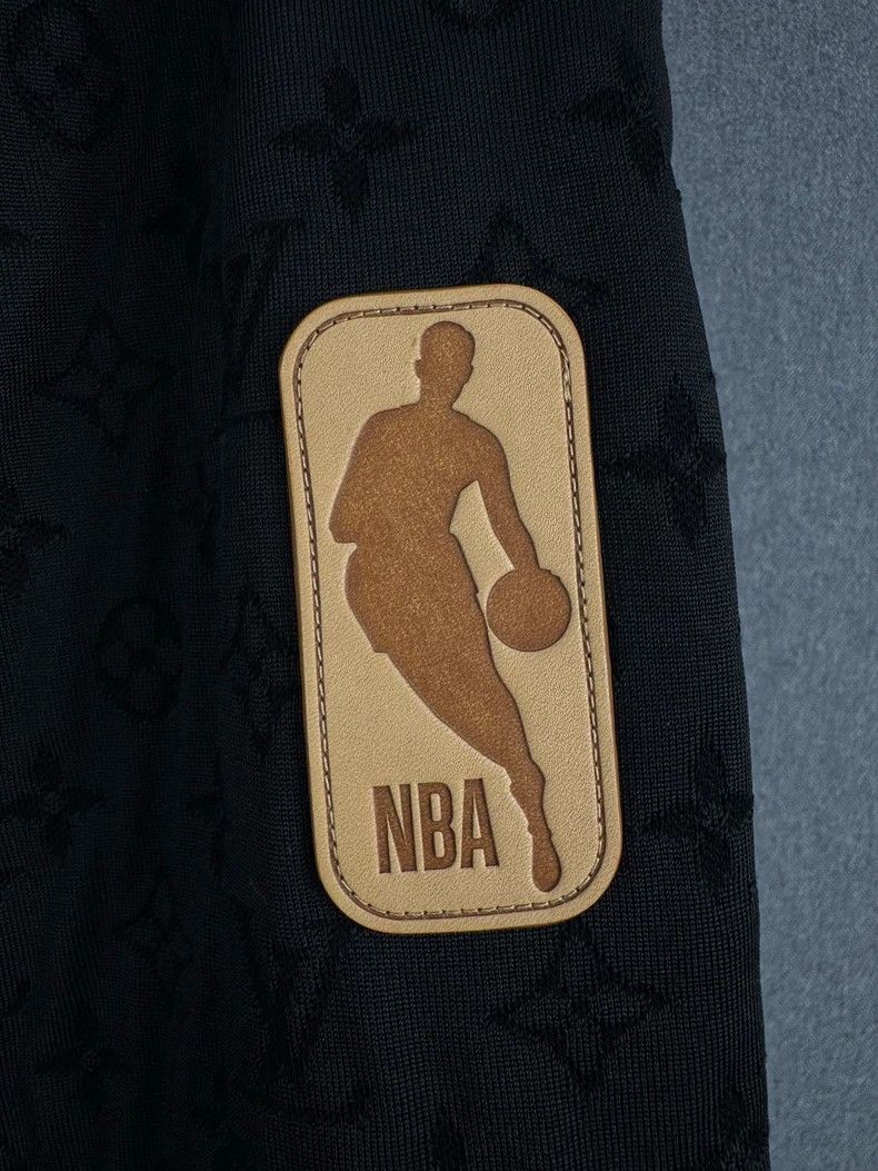 Louis Vuitton LOUIS VUITTON LV×NBA Logo Pants Size US 44 / EU 60 - 4 Thumbnail