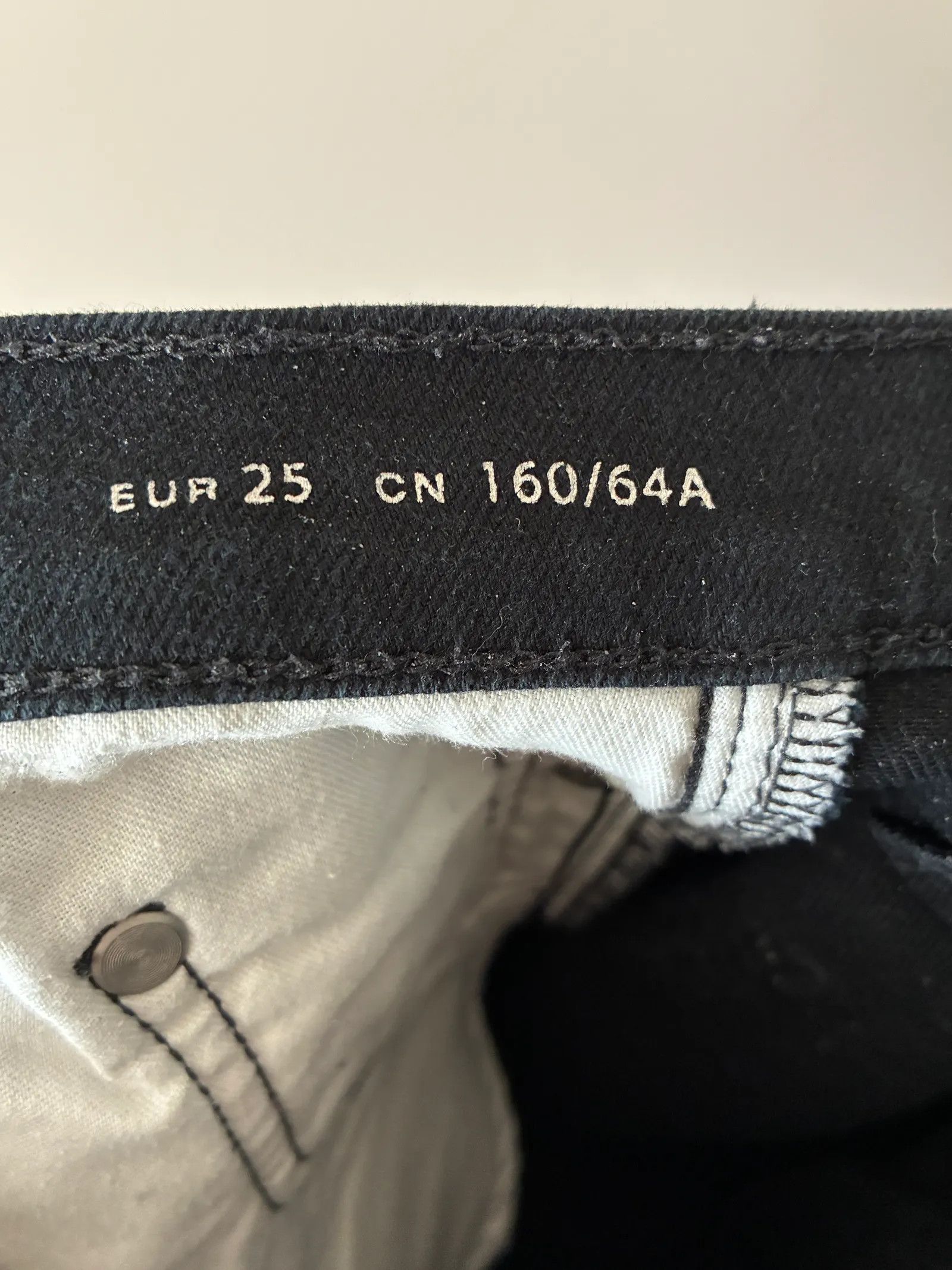 Arket Arket Regular cropped stretch Jeans Size 25" / US 0 / IT 36 - 3 Thumbnail