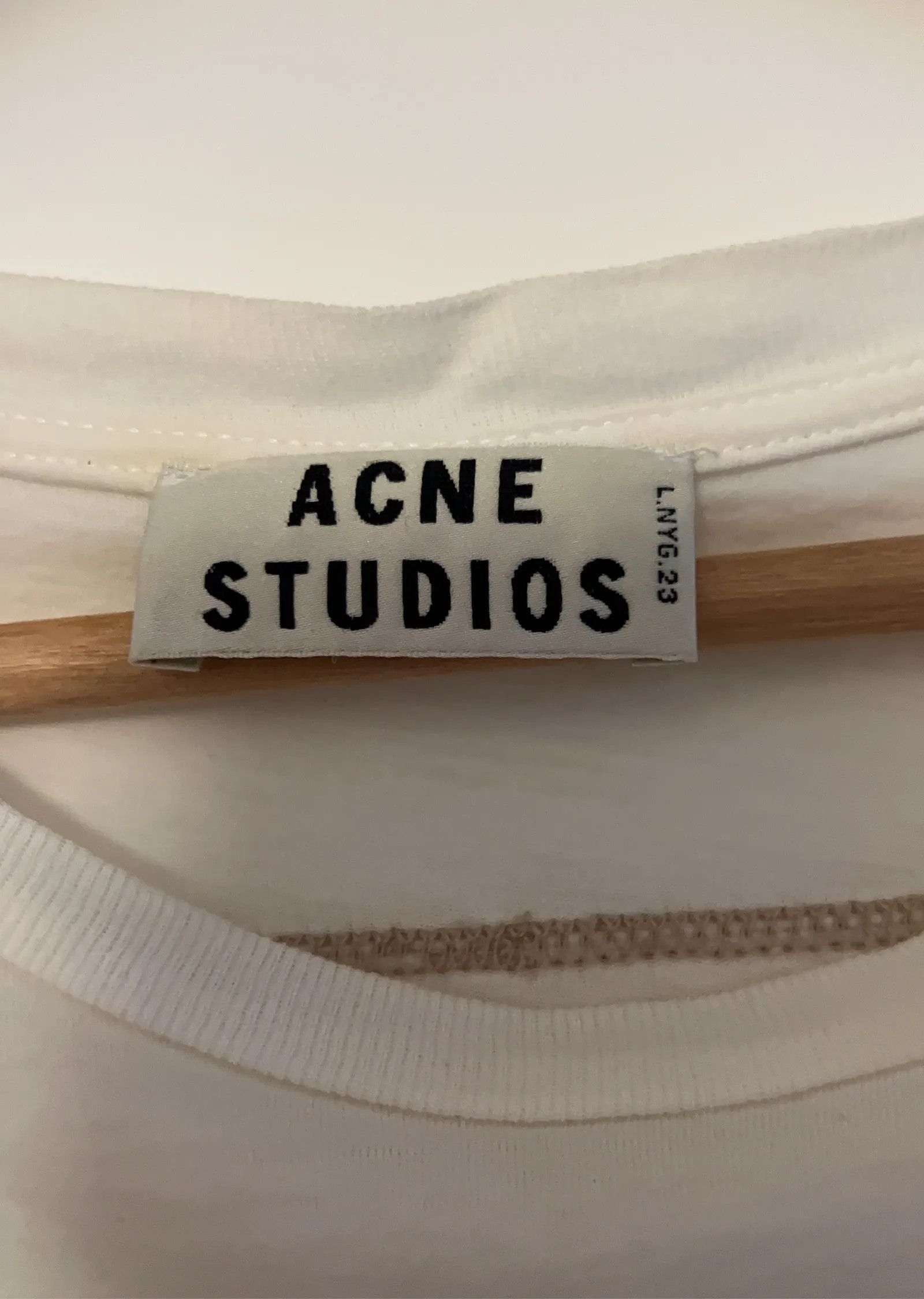 Acne Studios Acne Studios Joshi collage Short Sleeve T-shirt Size S / US 4 / IT 40 - 2 Thumbnail