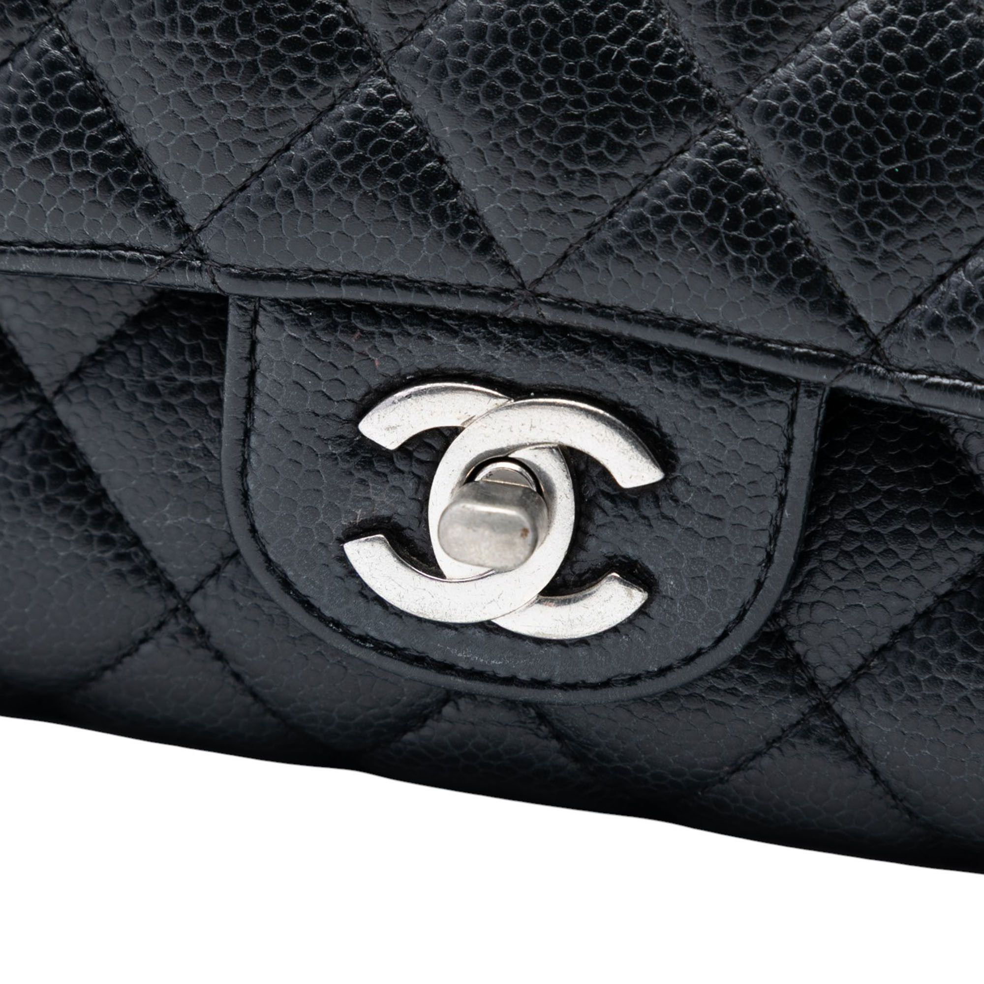 Chanel Chanel Medium Classic Caviar Double Flap Size ONE SIZE - 6 Thumbnail