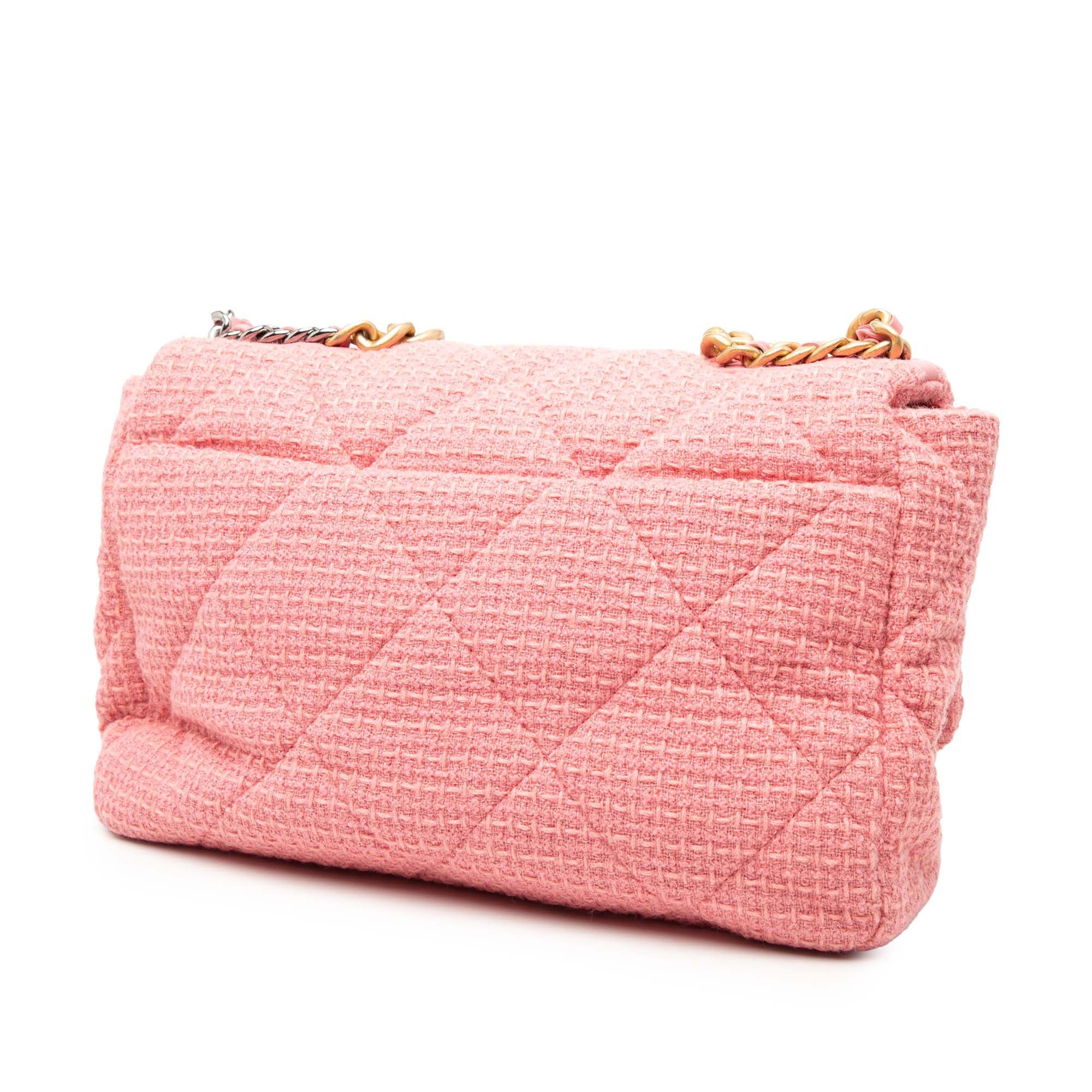 Chanel Chanel Maxi Tweed 19 Flap Size ONE SIZE - 2 Thumbnail