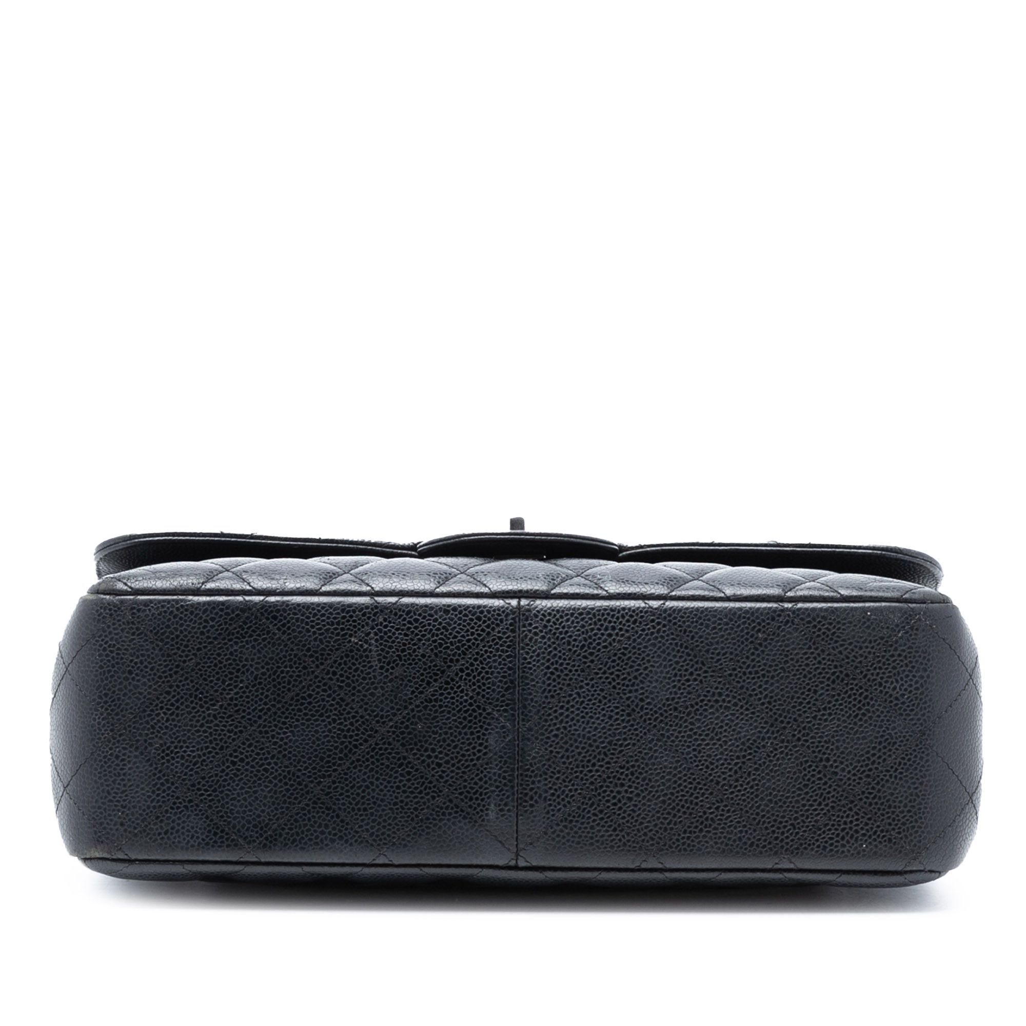Chanel Chanel Jumbo Classic Caviar Double Flap Size ONE SIZE - 3 Thumbnail