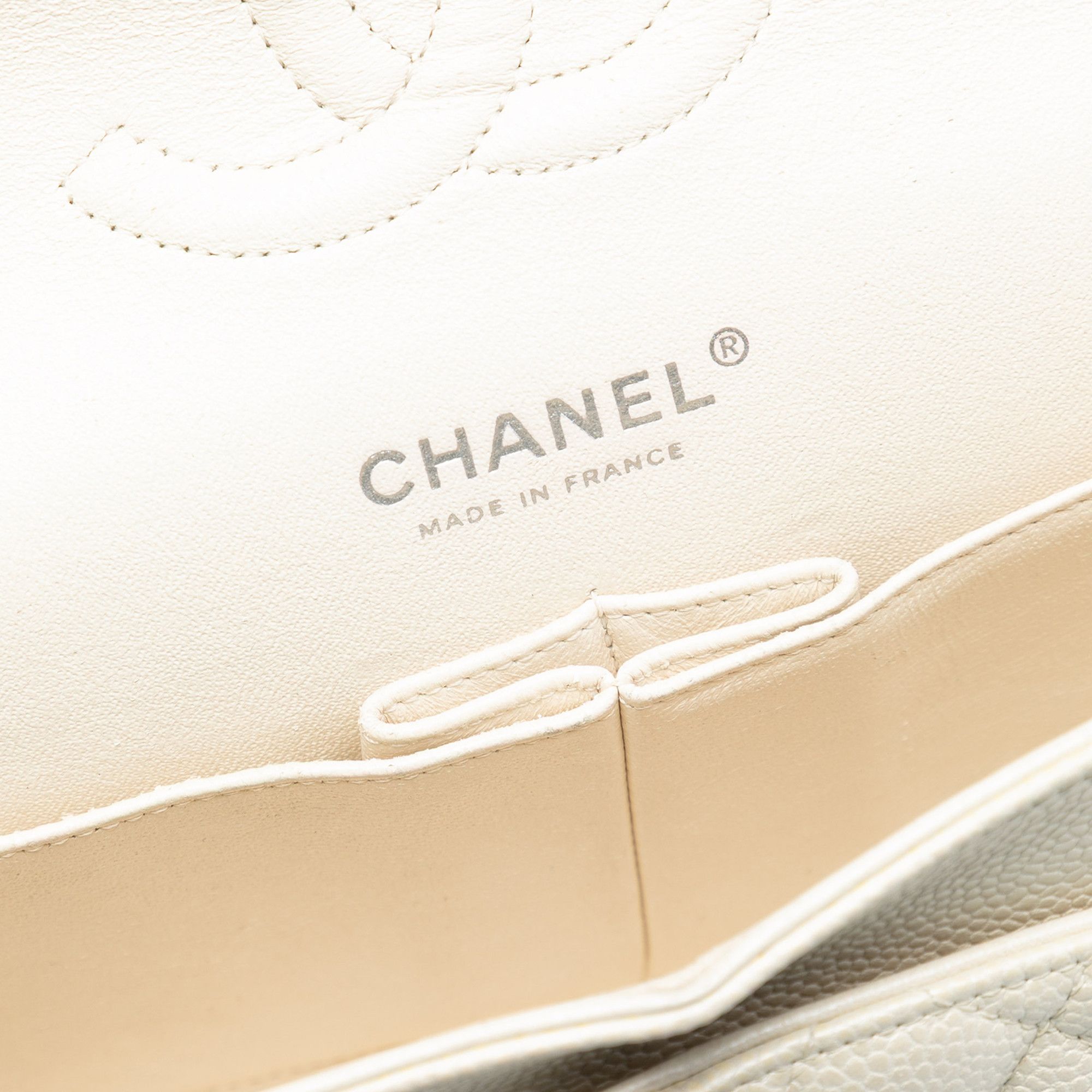 Chanel Chanel Medium Classic Caviar Double Flap Size ONE SIZE - 5 Thumbnail