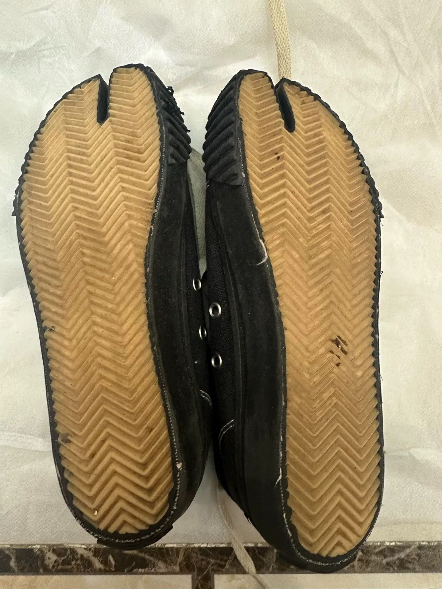 Maison Margiela maison margiela tabi split toe canvas shoes Size US 5 / IT 35 - 3 Thumbnail