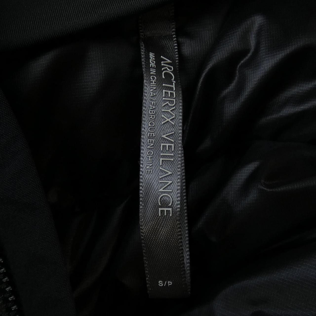 Other Other Arc'teryx Veilance Monitor Down Coat GORE-TEX Down Coat Others Outerwear MONITOR DOWN COAT DUTY FREE for USA Size ONE SIZE - 5 Thumbnail