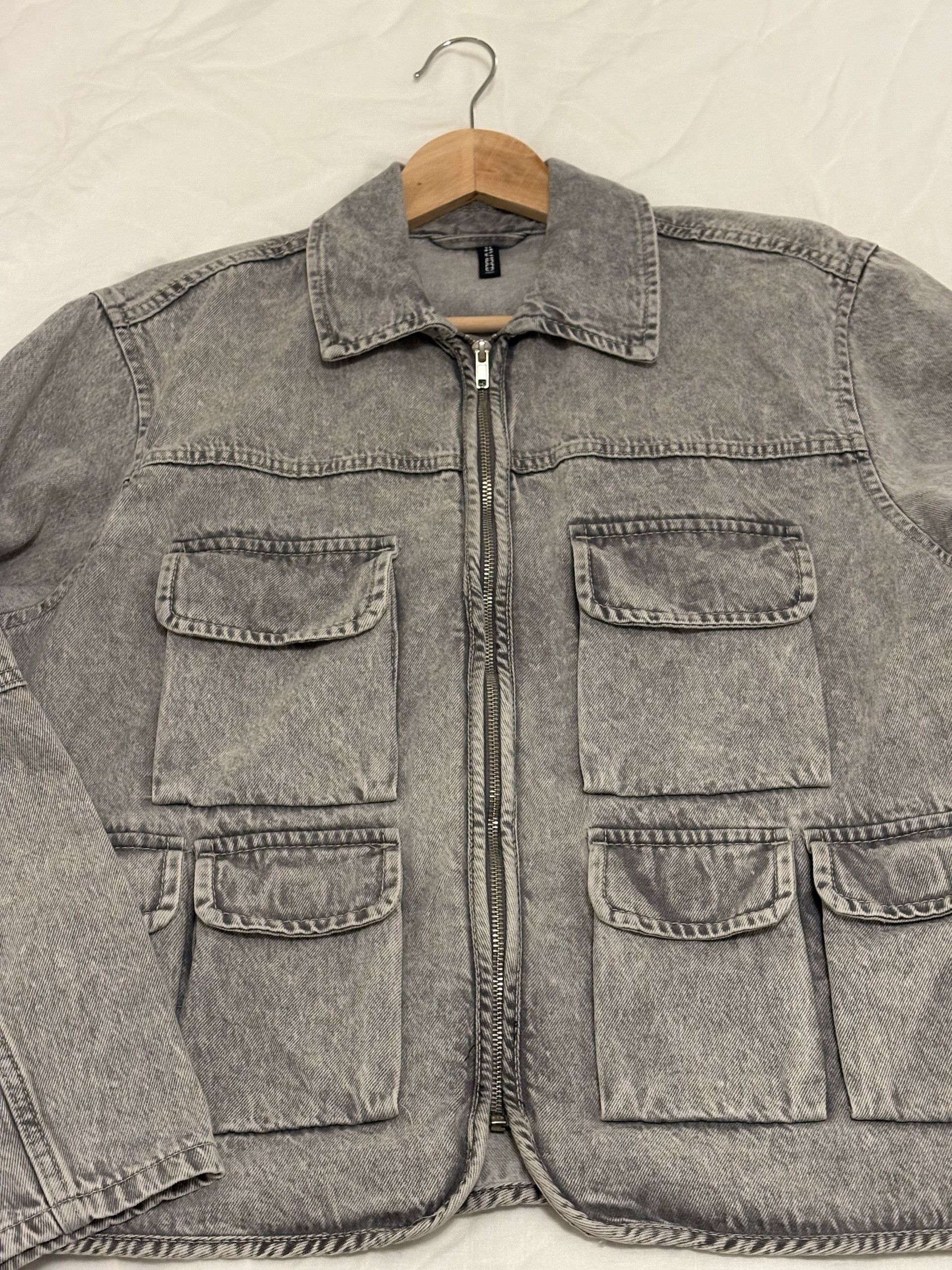 H&M H&M Cargo Jeans Jacket Jacket Size S / US 4 / IT 40 - 4 Thumbnail
