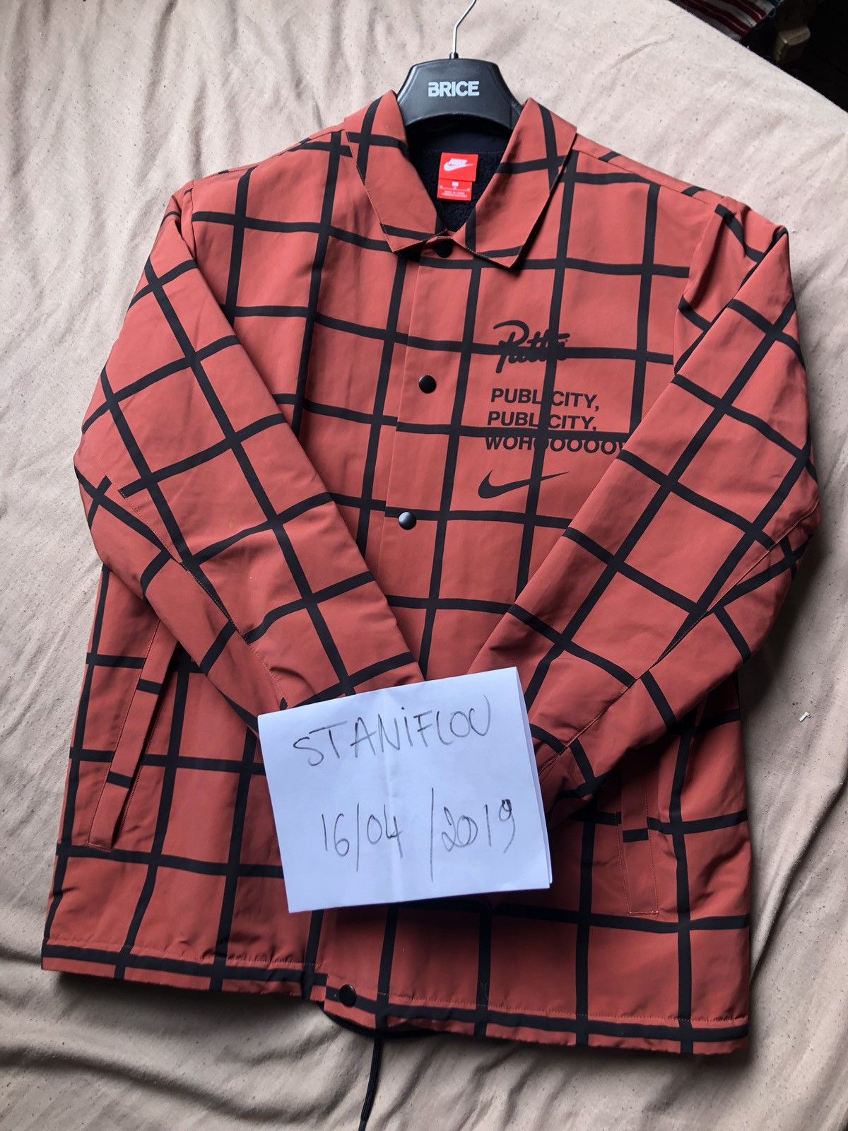 Nike nsw patta coaches jacket mars stone best sale