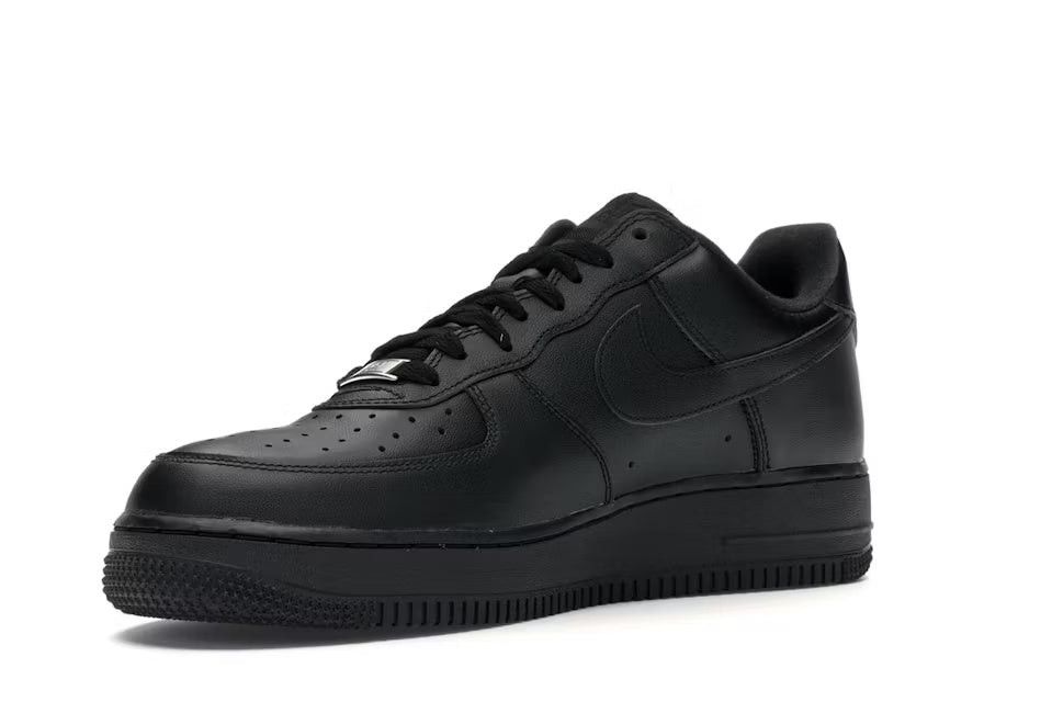Nike Air Force 1 Low Supreme Black Size US 10.5 / EU 43-44 - 3 Thumbnail