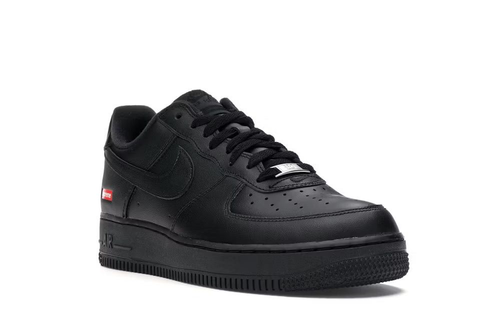 Nike Air Force 1 Low Supreme Black Size US 10.5 / EU 43-44 - 2 Thumbnail